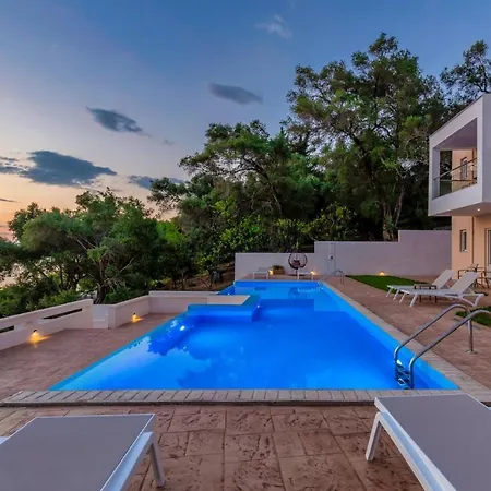 Orizontas Villa *