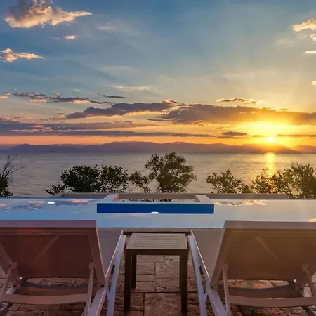 Orizontas By Vintage Travel