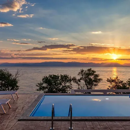 Orizontas By Vintage Travel